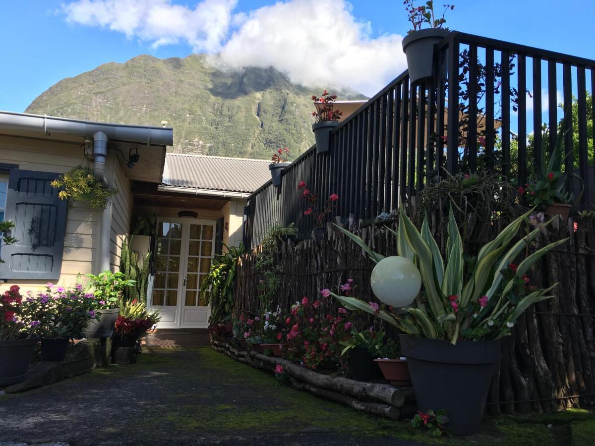 Ti Kaz Hoareau Bed & Breakfast Salazie Dış mekan fotoğraf